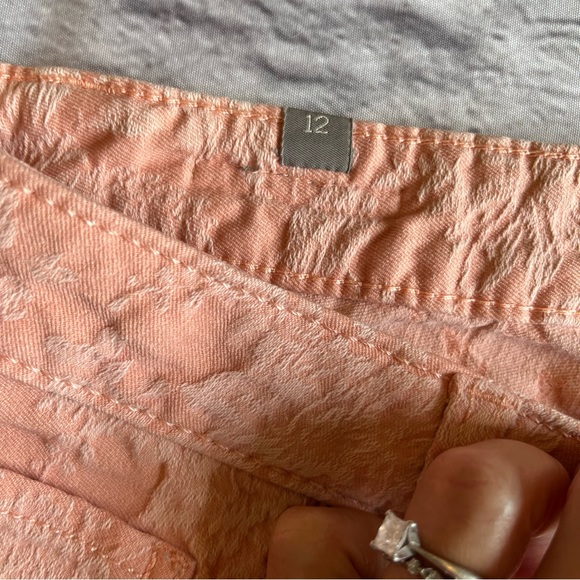 LC Lauren Conrad Coral Jacquard Pants 12 Casual Floral - Picture 4 of 10